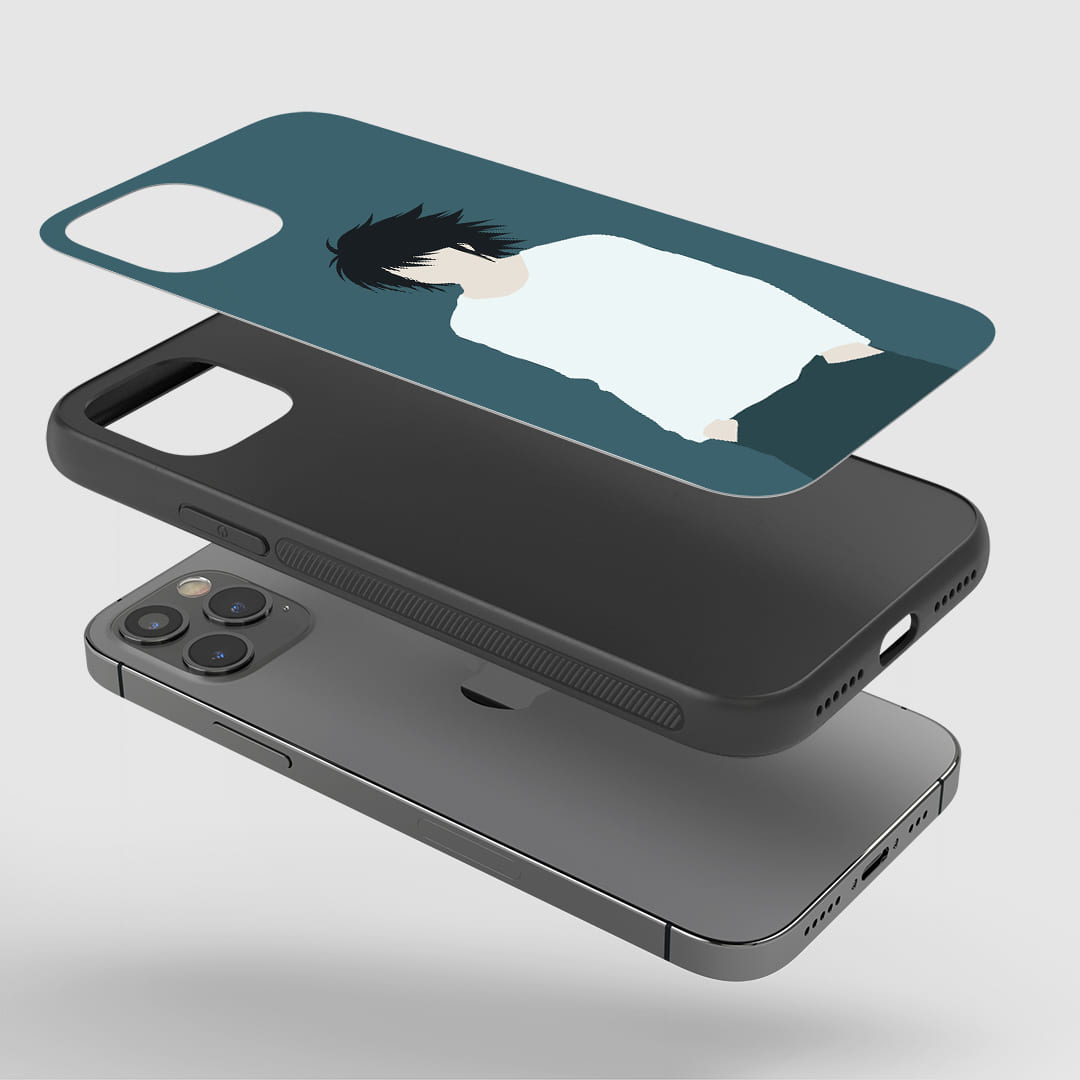 L Minimal Phone Case installed on a smartphone, offering both excellent protection and a sophisticated look